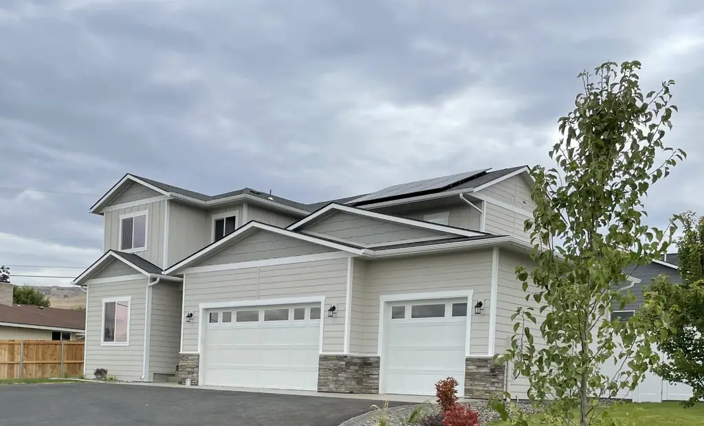 Getting a House Ready to Sell: The Repairs and Paint That Matter